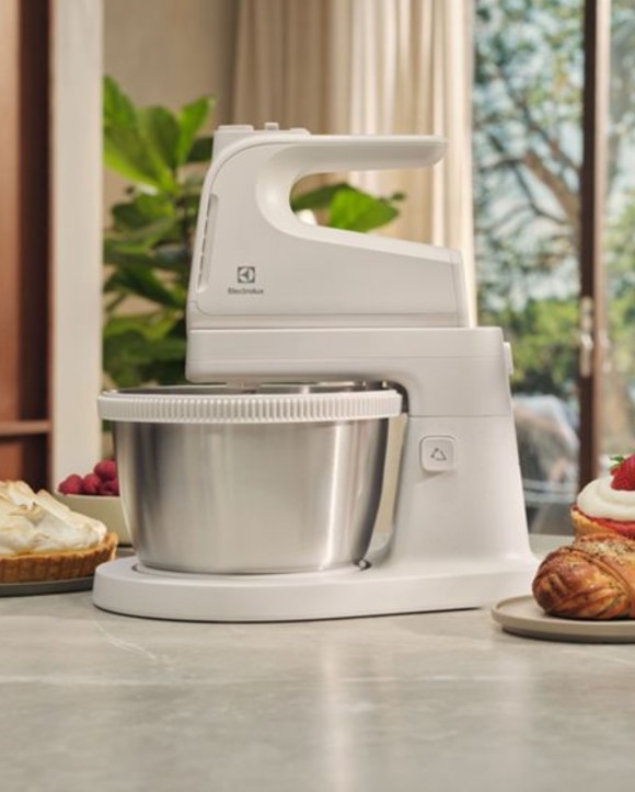 Микшер ELECTROLUX ESM4W