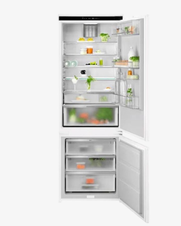 Refrigerator built-in Electrolux ENP7TD75S